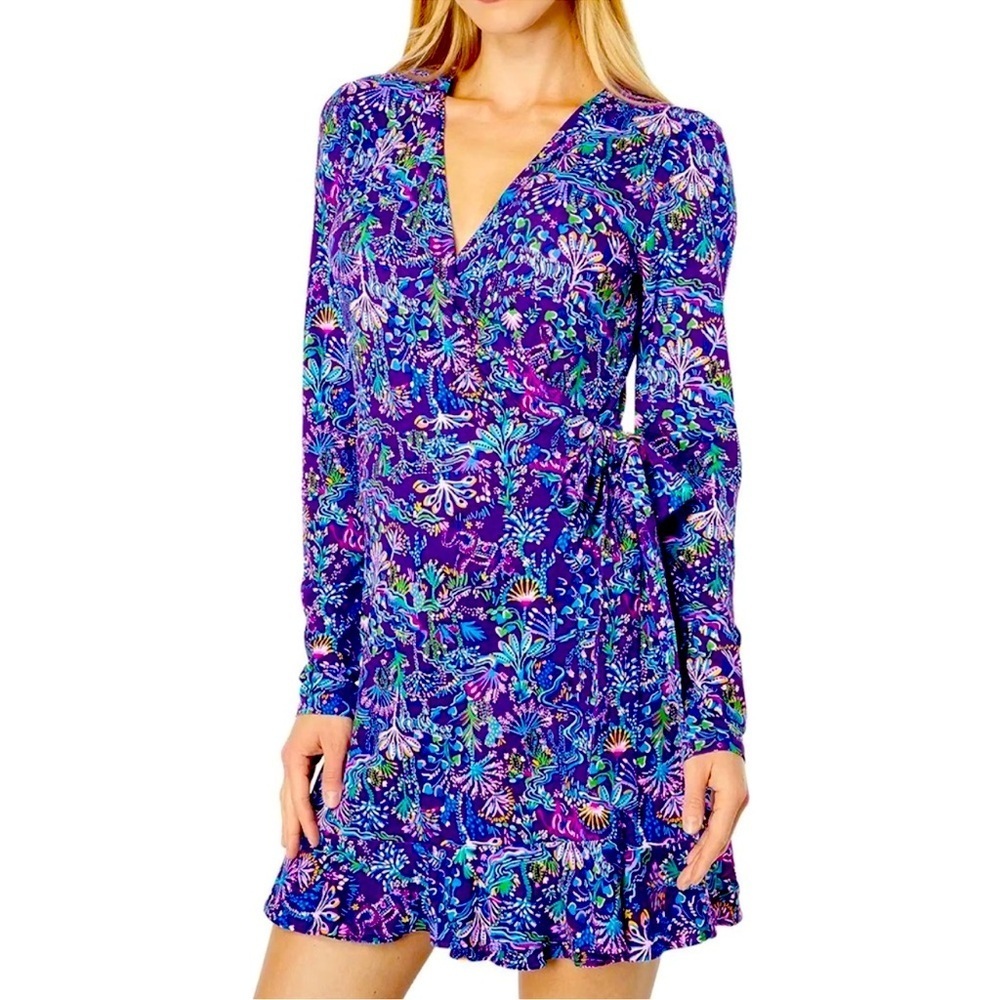 Lilly Pulitzer Rilla sleeved romper in purple Berry colony conga size large NWT